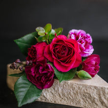 Load image into Gallery viewer, Viori Beauty - Castor Oil Shampoo Bar for Ultra-Hydrating | Chamomile Rose