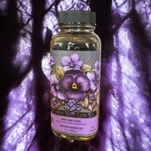 Load image into Gallery viewer, Montana Farmacy - Vintage Victorian Violet Candy Tea Candied French Tea in Jar