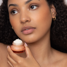 Load image into Gallery viewer, Poppy &amp; Pout - Lip Scrub, Pomegranate Peach
