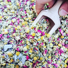 Load image into Gallery viewer, Loveyenergy &amp; Blessings - Empath Goddess Loose Leaf Tea Blend - Relaxing &amp; Cleansing
