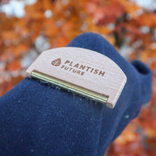 Load image into Gallery viewer, Plantish - Wooden Lint Remover
