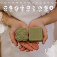Load image into Gallery viewer, Viori Beauty - Limited Edition | Shampoo Bar | Emerald Meadows
