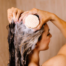 Load image into Gallery viewer, Viori Beauty - Rice Water Shampoo Bar | Tea Tree Mint EO | All Hair
