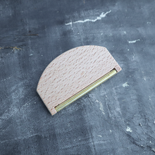 Load image into Gallery viewer, Plantish - Wooden Lint Remover

