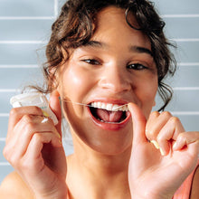 Load image into Gallery viewer, Boka - Boka Floss - Ela Mint: 1 Pack
