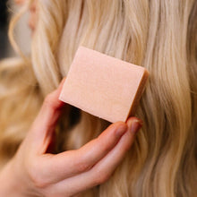 Load image into Gallery viewer, Viori Beauty - Rice Water Conditioner Bar | Adv. Repair | Coconut Bliss
