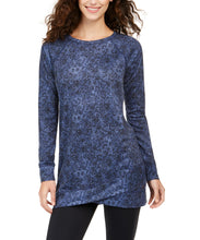 Load image into Gallery viewer, Ideology Women&#39;s Print Crossover-Hem Athletic Tunic Top, Indigo Sea, M

