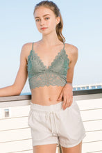 Load image into Gallery viewer, Belloago Wishlist Women&#39;s Doily Crochet Lace Bralette
