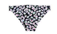 Load image into Gallery viewer, California Waves Juniors&#39; Daisy Duke Floral-Print Bikini Bottoms, XS
