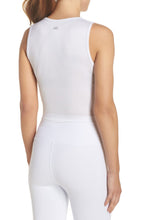 Load image into Gallery viewer, Alo Yoga Women&#39;s Crewneck Cover Tank, White, L
