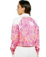 Load image into Gallery viewer, Nike Women&#39;s Sportswear Floral Printed Cropped Jacket, Pink, XS
