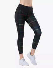 Load image into Gallery viewer, Yvette Women&#39;s High Waist Capris Active Leggings, Stripe Black, M
