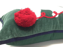 Load image into Gallery viewer, Martha Stewart Winter and Animals Decorative Pillow Collection, Green
