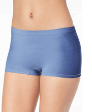 Load image into Gallery viewer, Jennifer Moore Jenni Women Seamless Boyshort, Blue Dip-dye, Large
