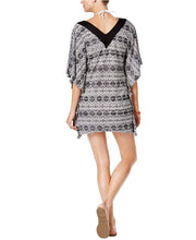 Load image into Gallery viewer, Dotti Women&#39;s Diamond Daze Printed Tunic Cover-Up , Black/White, S

