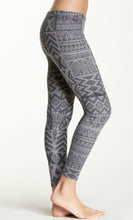 Load image into Gallery viewer, Vigoss Junior's Women's Geometric Print Legging, Gray, XS
