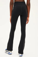 Load image into Gallery viewer, Splits59 Women&#39;s Raquel Flare Performance Leggings, Black, S
