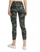 Load image into Gallery viewer, Calvin Klein Women&#39;s High Waist Printed 7/8 Tights, Camo Mesh, S
