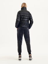 Load image into Gallery viewer, DKNY Sport Women&#39;s Logo Lightweight Packable Puffer Jacket, Black, S
