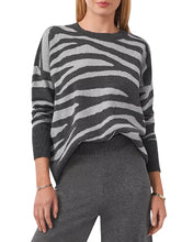 Load image into Gallery viewer, Vince Camuto Women's Zebra Jacquard Sweater, Medium Heather Gray, S
