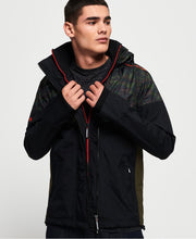 Load image into Gallery viewer, Superdry Men&#39;s Tech Axis Hooded Pop Zip SD-Windcheater, Trad Camo, XL
